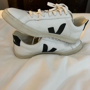 Veja Sneakers
